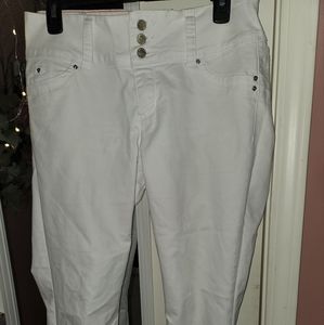 Ymi white capris/pants size 13 Juniors